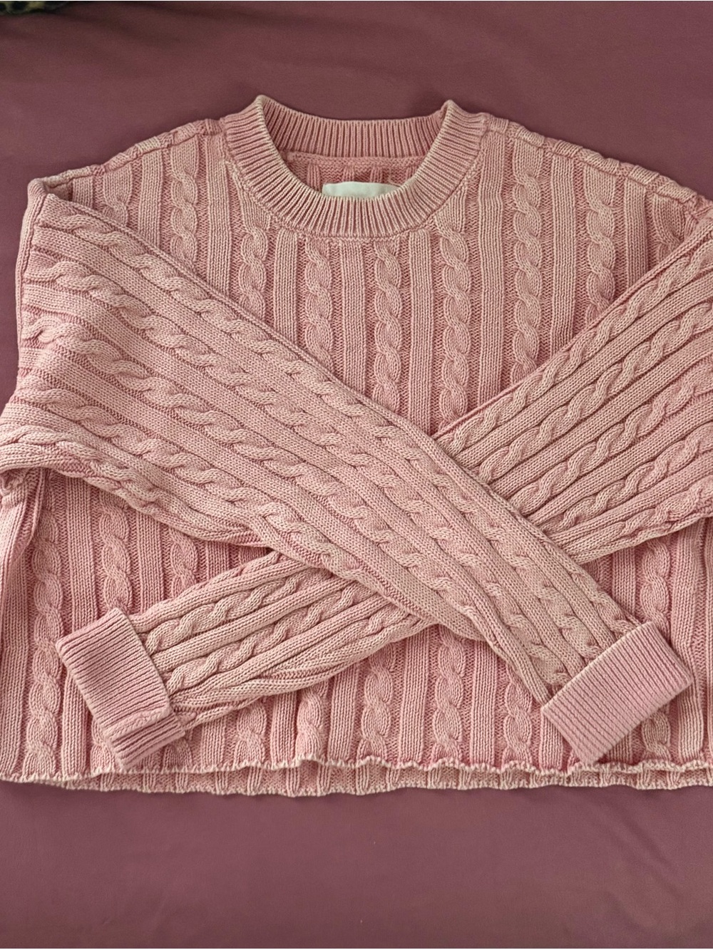M Aerie Cropped Pink Cable Knit Sweater